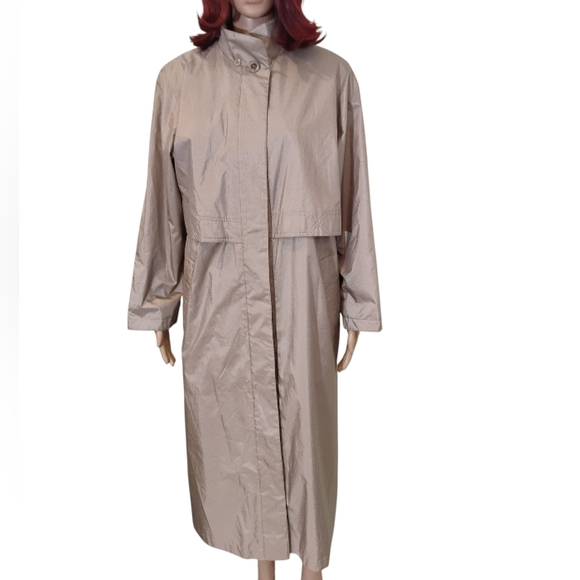 Fleet Street Water Resistant Lined Trench Coat - Size 10P - Picture 3 of 12